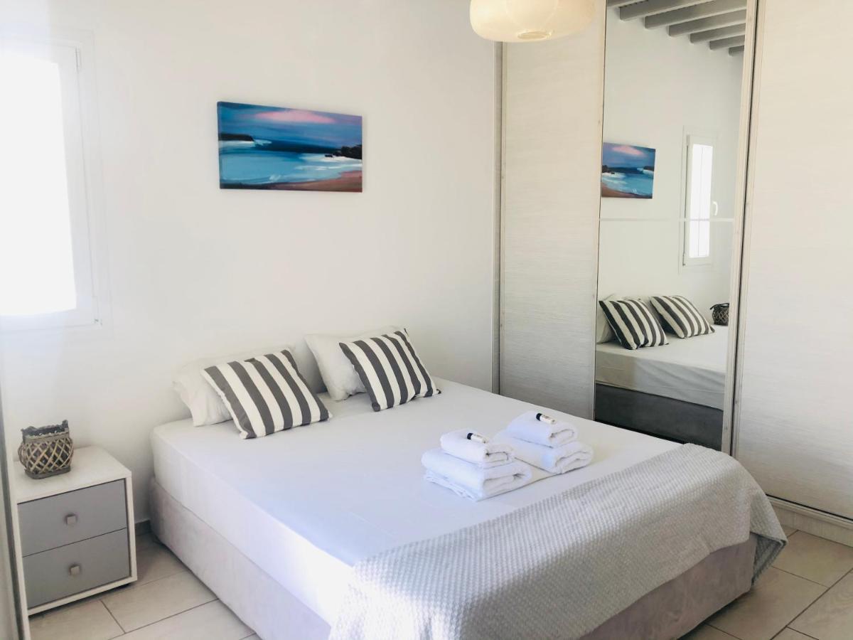Jonaz Suites Mykonos Town Exterior foto