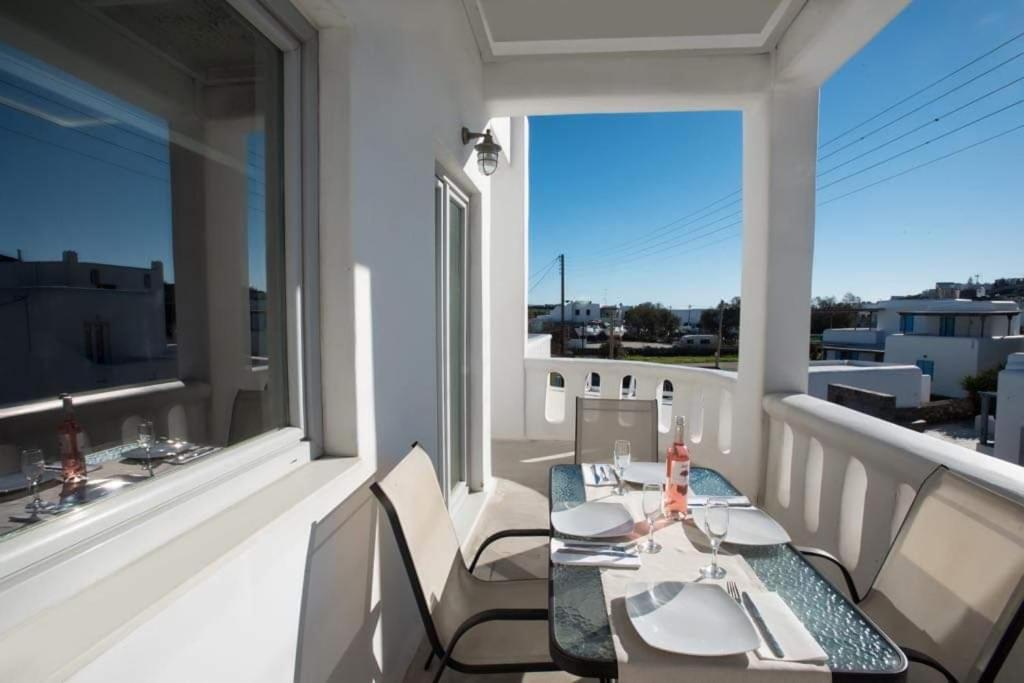 Jonaz Suites Mykonos Town Exterior foto